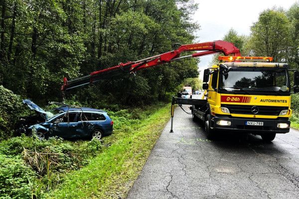 Darus autómentés Miskolcon: Mikor érdemes igénybe venni?